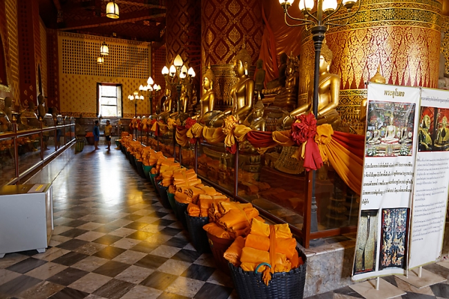 Wat Phanan Choeng-044